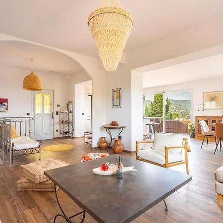 Casa Bella * Le Lavandou